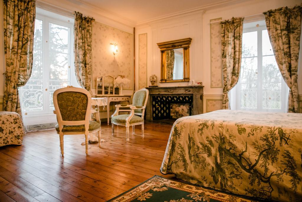 Le Domaine du Chêne Vert Château-Gontier Exterior foto